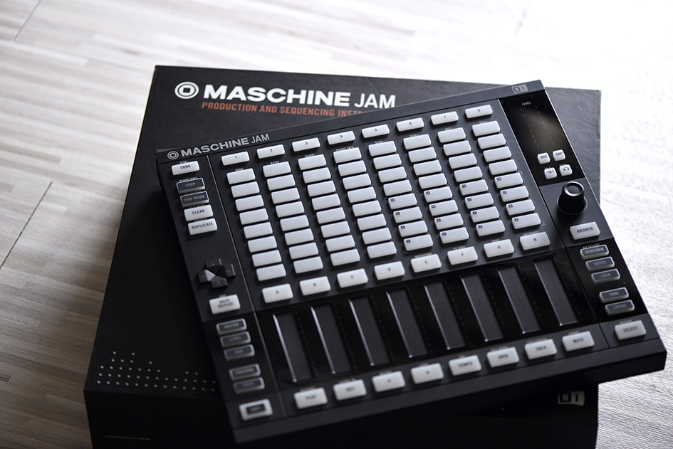 激安アウトレット!】 【美品】Native Instruments MASCHINEJAM DTM/DAW