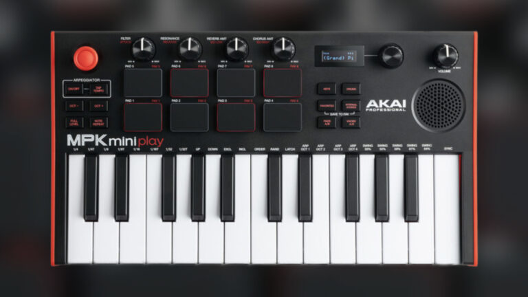 最精簡便攜的小型Keyboard，Akai MPK mini PLAY 近期即將推出第三代