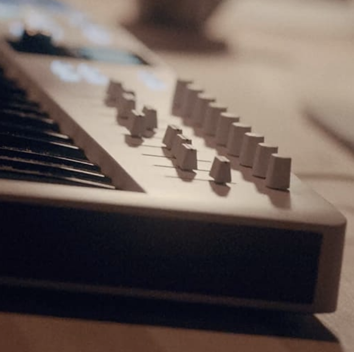 Arturia KeyLab Essential 49 MK3 MIDI 鍵盤主控鍵盤| DigiLog 聲響實驗室
