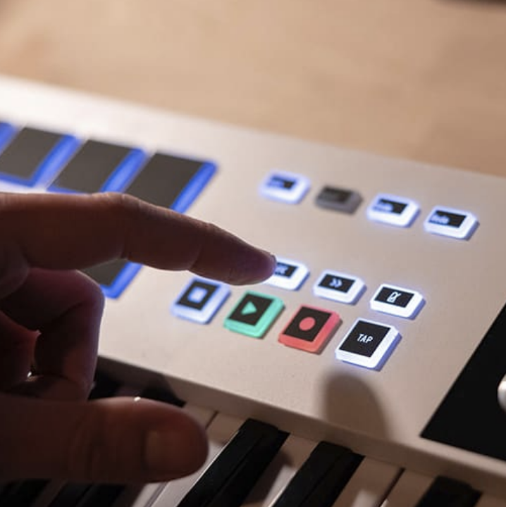 Arturia KeyLab Essential 49 MK3 MIDI 鍵盤主控鍵盤| DigiLog 聲響實驗室