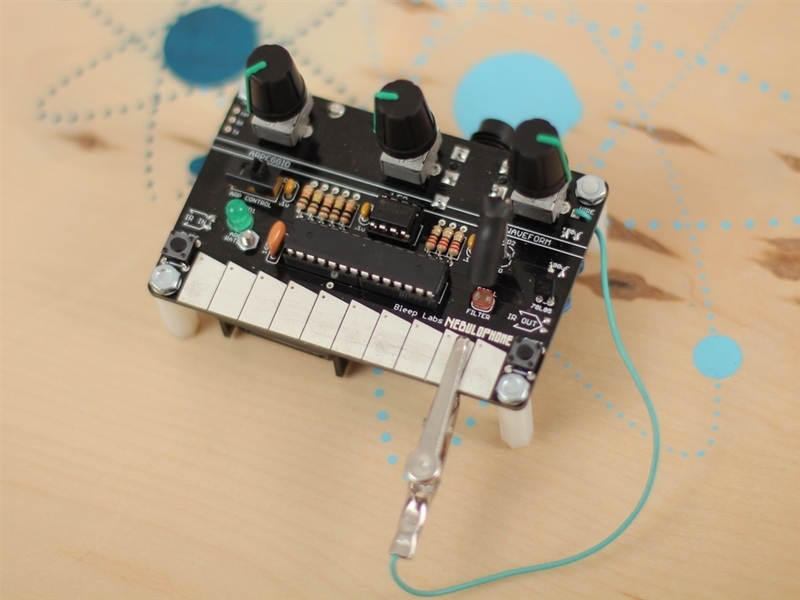 手作合成器 Nebulophone 工作坊