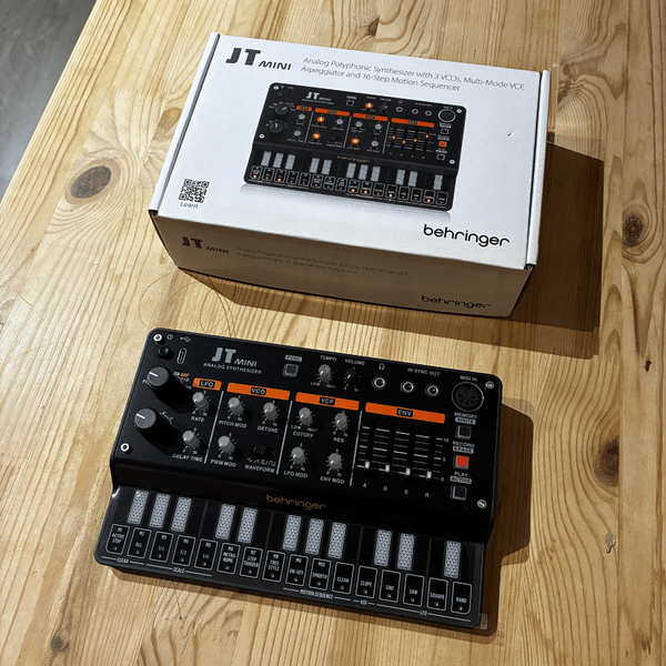 Behringer [開封展示品出清] JT Mini 迷你合成器 - 微合成器