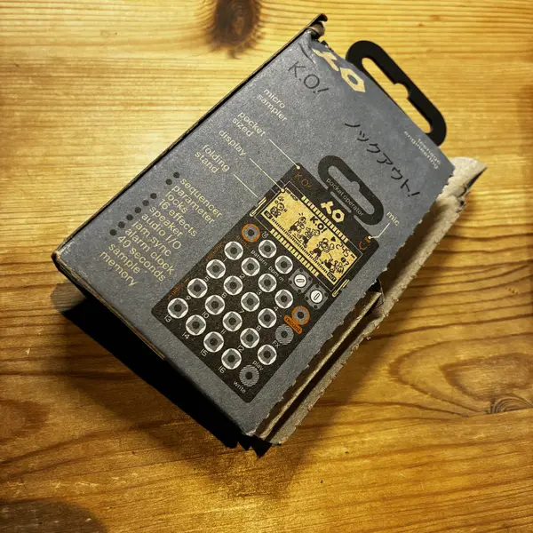 teenage engineering [全新盒損品] PO-33 K.O! 合成器音源 - 產品圖片 2