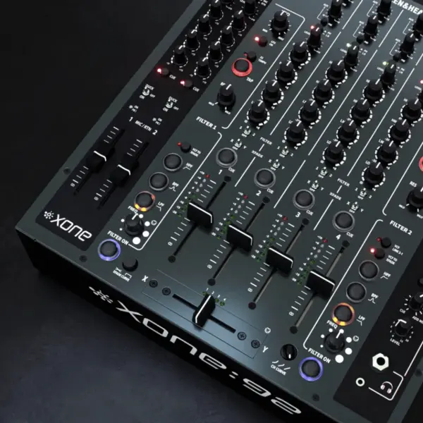 Allen & Heath XONE:92 MK2 類比混音器 - 產品圖片 3
